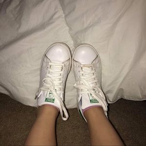 Green back stan smiths
